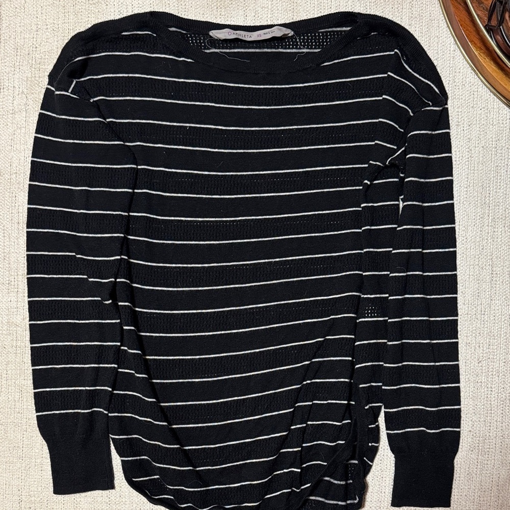 Athleta Black and White Knit Top